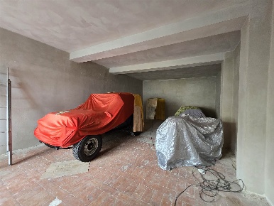 Foto Magazzino a Follonica Area Rurale, Poggio Tre Cancelli di 115 m²