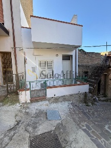 Foto Case indipendenti in Via San Giovanni Sambatello 16, di 80 m²