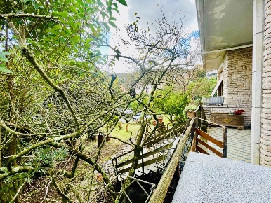 Foto Case semi ndipendenti a Arcola di 285 m² con 12 locali in vendita