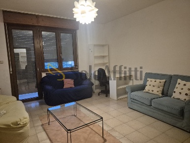 Foto Appartamento in Via Aldo Moro, Pescara Tirino di 116 m² con 3 locali