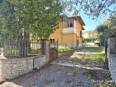 Foto Villa unifamiliare in Via Mario Lucertini 5, Passignano sul Trasimeno