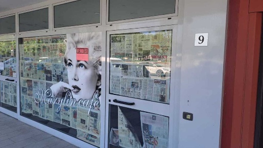 Foto Locale commerciale a Rottofreno Centro di 74 m² con 2 locali