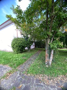 Foto Villa bifamiliare in Piazzale Milano, Piacenza di 148 m² con 6 locali