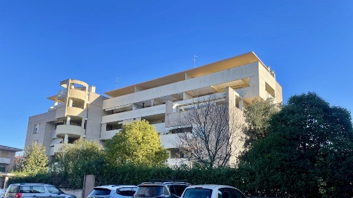 Foto Appartamento in Via Trento 85/b, Senigallia Centro Storico di 95 m²