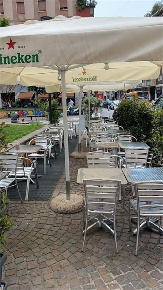 Foto Bar in via cesariano, Milano Arena di 40 m² con 2 locali in vendita