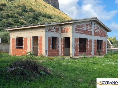 Foto Villa unifamiliare a Carini Torre Muzza di 150 m² con 4 locali