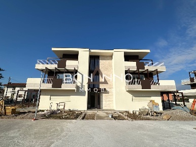 Foto Attico in Via Piave, Castelfranco Veneto di 215 m² con 4 locali