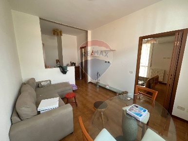 Foto Appartamento in Via Dante Alighieri, Magenta Centro di 60 m²