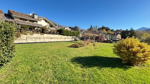 Foto Villa a schiera in Via Alessandro Passerin D'Entrèves, Aosta Centro