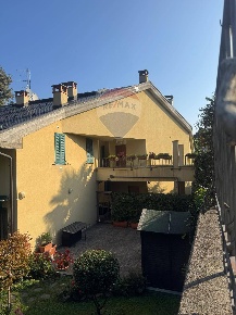 Foto Appartamento in Via Robarello, Varese Sant'Ambrogio di 54 m²