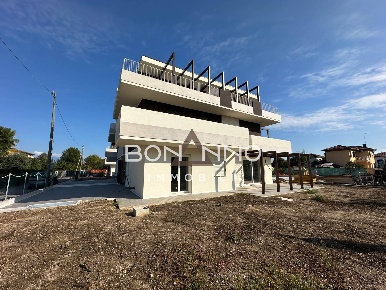 Foto Appartamento in Via Piave, Castelfranco Veneto di 189 m² con 4 locali