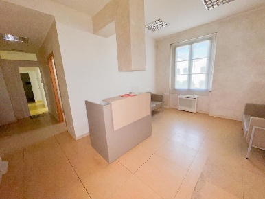 Foto Ufficio a Pisa Sant'Ermete - Putignano di 100 m² con 5 locali