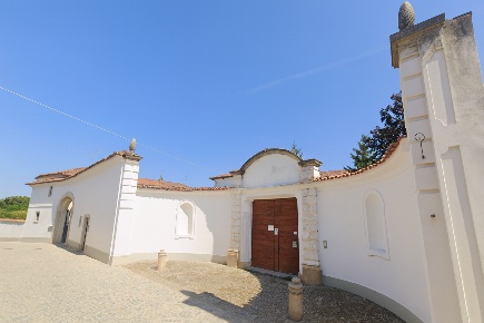 Foto Villa unifamiliare a Arena Po Centro di 409 m² con 14 locali