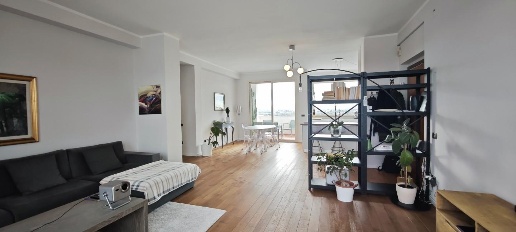 Foto Appartamento a Pontedera Centro di 131 m² con 6 locali in vendita