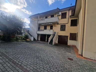 Foto Appartamento a Rosignano Marittimo Vada di 63 m² con 3 locali