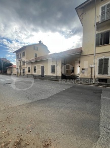 Foto Capannone industriale in Via candelo 18, Biella Masarone di 260 m²