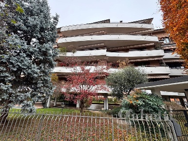 Foto Appartamento in Via Ponzella 21, Busto Arsizio Sant'Edoardo di 111 m²