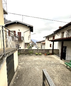 Foto Casa indipendente in Piazza san giovanni 22010, Cusino di 120 m²