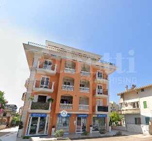 Foto Appartamento in Via C. Colombo 85, Martinsicuro Centro di 113 m²