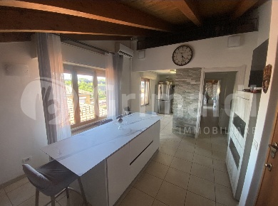 Foto Appartamento in Via Della Quercia 14, Paderno Dugnano di 65 m²
