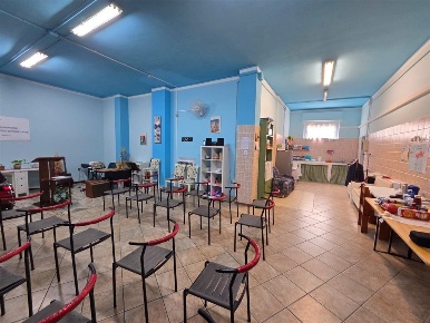 Foto Negozio a Mantova Centro di 130 m² con 3 locali in vendita