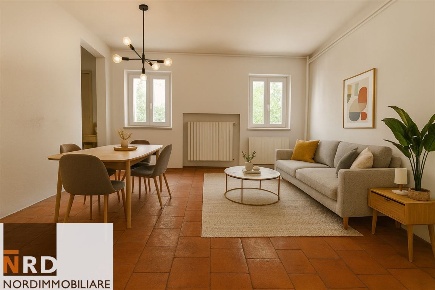 Foto Appartamento in Vicolo De Cani, Mantova Centro di 91 m² con 2 locali