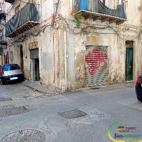 Foto Negozio in Via Bara All'Olivella, Palermo Castellammare di 25 m²