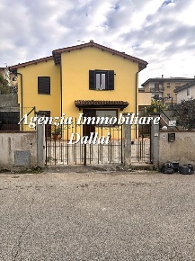 Foto Villa unifamiliare in Via dell'Azzurro, Scarperia e San Piero