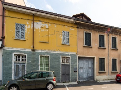 Foto Appartamento in via Statuto, Lissone Centro Storico di 80 m²