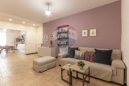 Foto Casa indipendente in Via Mario Leggio, Ragusa Centro di 220 m²