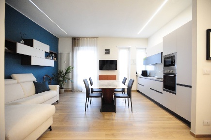 Foto Appartamento in Via Vignale, Torino Madonna del Pilone di 70 m²