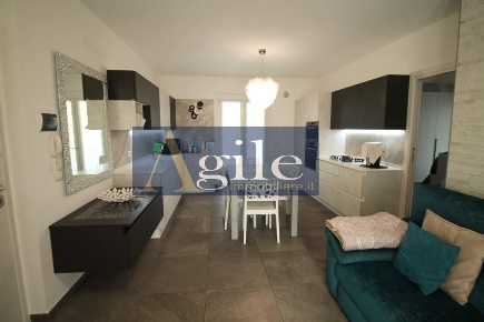 Foto Appartamento in via cenciarini, Folignano di 100 m² con 4 locali