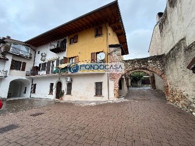 Foto Appartamento in via dante alighieri, Manerba del Garda Solarolo