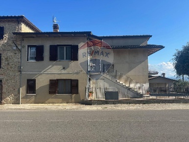 Foto Casa indipendente in Strada Marscianese, Marsciano di 200 m²