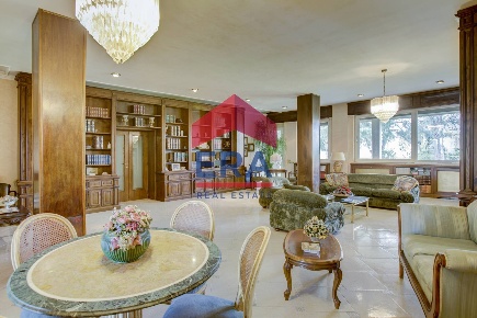 Foto Villa unifamiliare in via di valle caia, Ardea di 972 m² con 6 locali