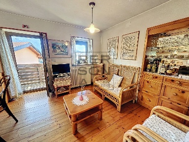 Foto Casa indipendente a Brentonico di 182 m² con 6 locali in vendita