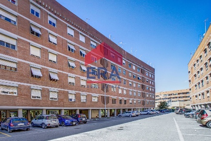 Foto Appartamento in Via Renato Togni, Roma Torrino di 126 m² con 4 locali