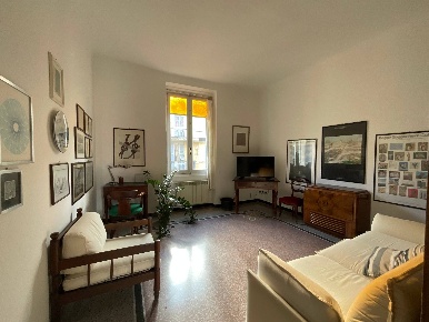 Foto Appartamento in VIA SAN LORENZO, Savona di 95 m² con 4 locali