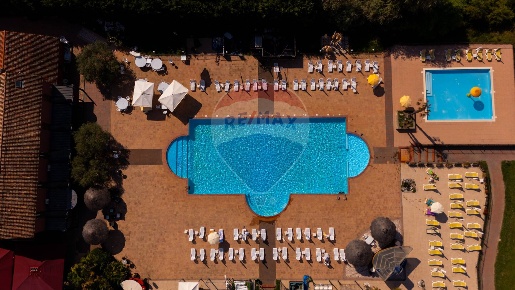 Foto Villa singola a Rovigo Commenda, San Bortolo di 41093 m² con 10 locali