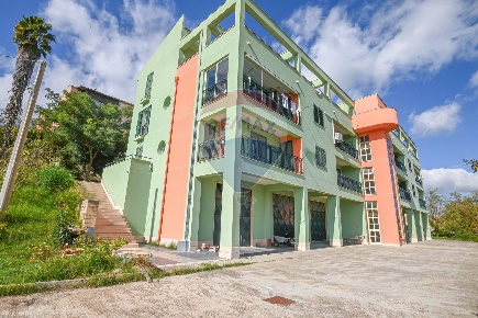 Foto Appartamento in Via Bardella, Caltagirone Centro di 150 m² in vendita