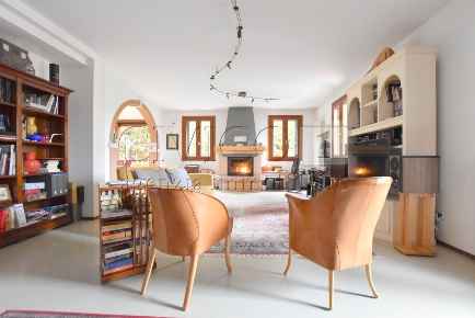 Foto Villa bifamiliare in Via Vangadizza, Rubano Bosco di 220 m² in vendita