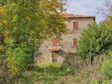 Foto Casale in la serra 57, Arcidosso di 250 m² con 12 locali in vendita