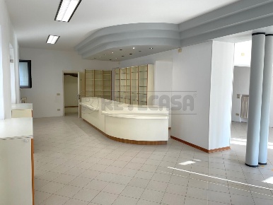 Foto Locale commerciale in Via Roma 22, Orgiano Centro di 134 m² in affitto