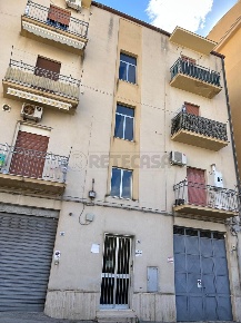 Foto Appartamento in via Niscemi 186, Caltanissetta Centro di 100 m²