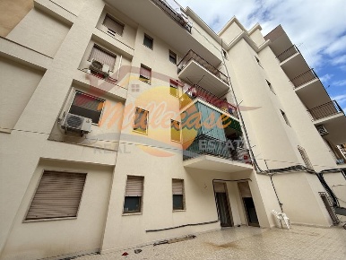 Foto Appartamento in viale zecchino, Siracusa Tica - Zecchino di 175 m²
