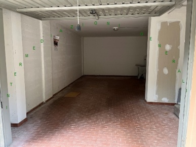Foto Garage in VIA BICCHI 1, Scarperia e San Piero di 27 m² con 1 locali