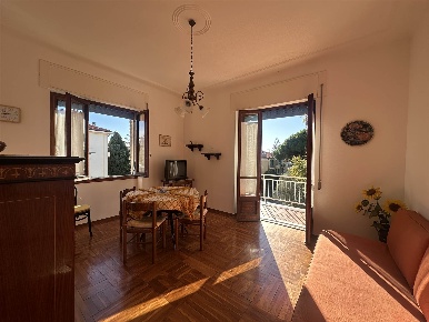 Foto Appartamento a Bordighera Centro di 100 m² con 3 locali in vendita