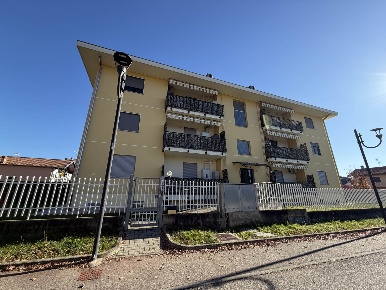 Foto Appartamento in via milano 32, Cossato Centro di 85 m² con 4 locali