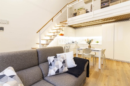 Foto Appartamento in via Pierfrancesco Mola 5, Milano Certosa di 85 m²