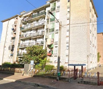 Foto Appartamento in Via Sant'Anna  24, Solaro Centro di 73 m² con 3 locali